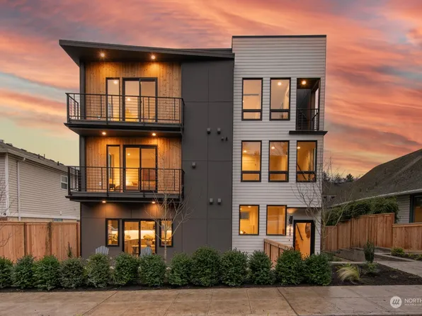 4824 40th Avenue SW, Seattle, WA 98116