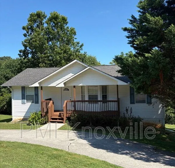 4136 Larigo Dr — Photo 1