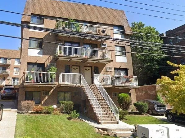 172-75A Highland Avenue #1H, Jamaica Estates, NY 11432
