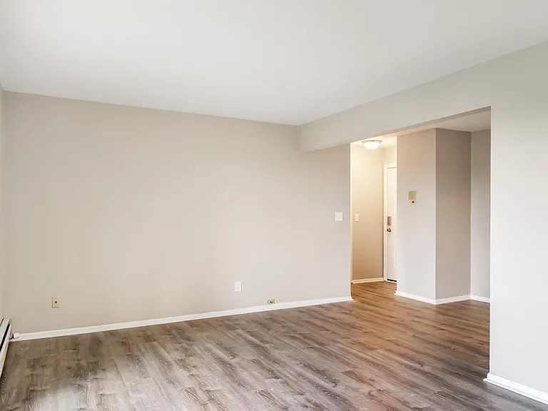 1700 Elder St #107 — Photo 4