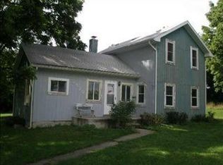 8520 Huttenlocker Rd, Munith, MI 49259