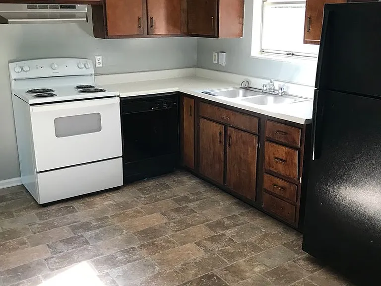 1351 Stephen Foster Dr — Photo 8