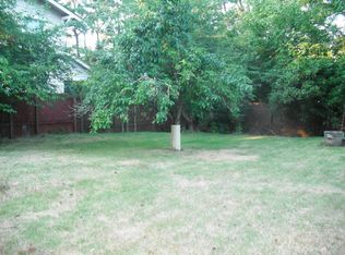 8251 SE 41st St, Mercer Island, WA 98040