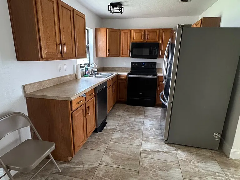 531 Wigman Dr — Photo 19