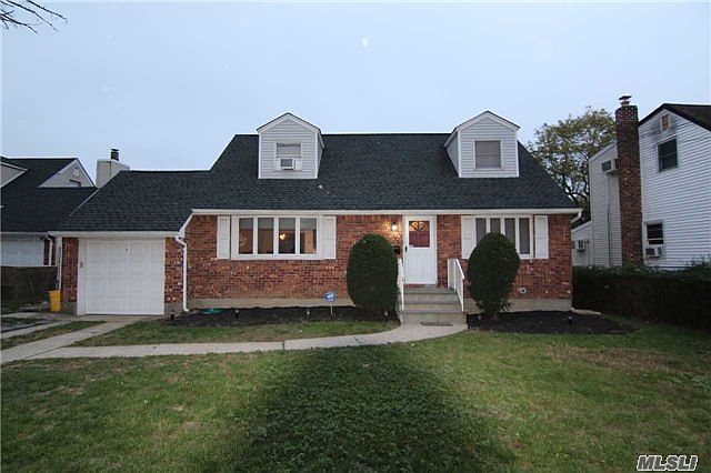 2 Eastern Pkwy, Farmingdale, NY 11735, MLS# 3474358