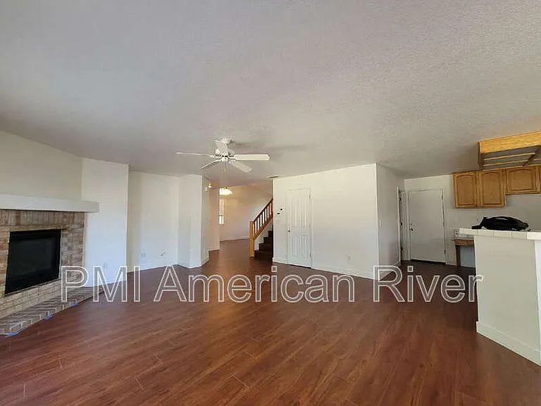 1375 Pintail Way — Photo 4