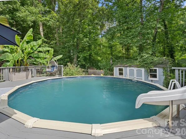 16214 Amber Field Dr, Huntersville, NC 28078