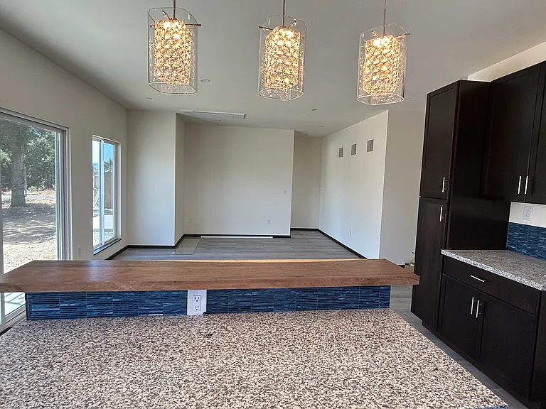 6502 Greenfield Dr #6502 — Photo 5