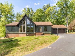 1210 Bunny Trl, Winston Salem, NC 27105