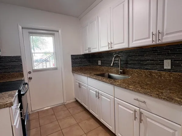 645 SW 20th Ct, Delray Beach, FL