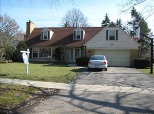 800 N Arlington Heights Rd, Itasca, IL 60143