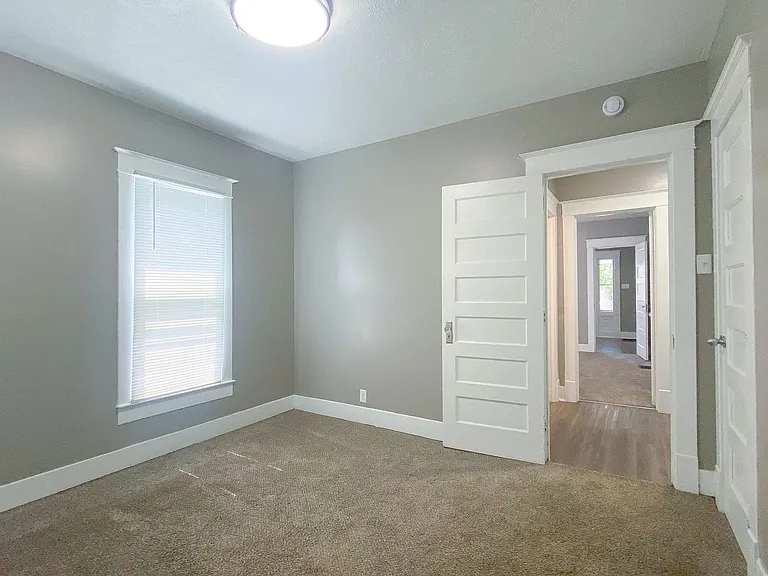 1106 S Buckeye St — Photo 16