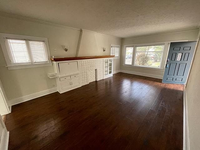1st image of 2716 Mariquita St
