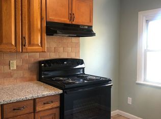14 S 14th St, Darby, PA 19023