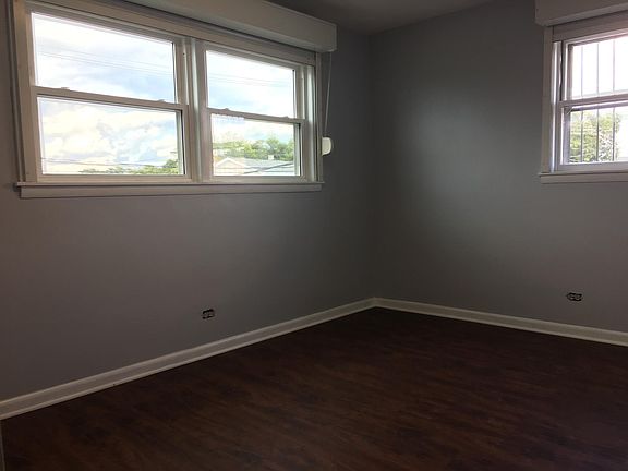 4th image of 7124 W Higgins Ave #1