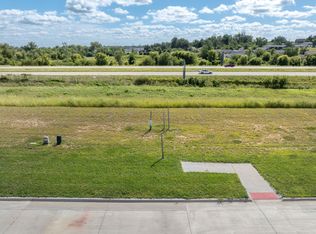 3102 Belle St SW, Cedar Rapids, IA 52404