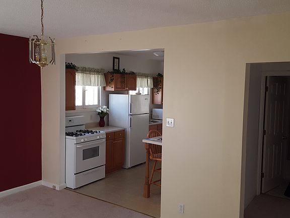 2nd image of 505 Estelle Ave