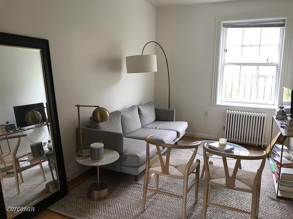 1st image of 15 Columbia Pl APT 3
