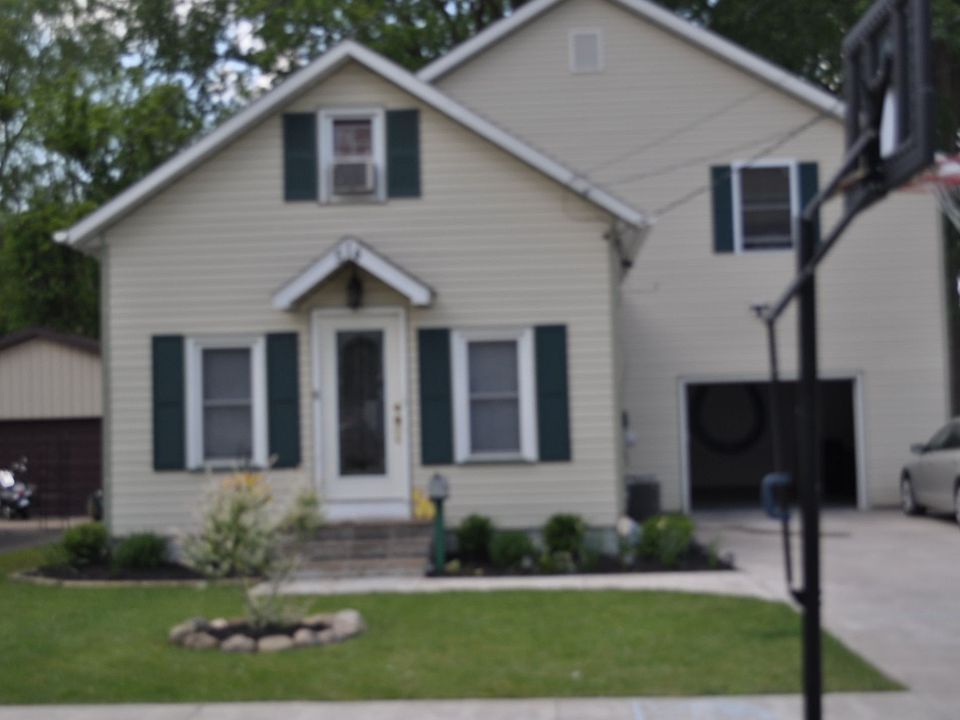 1st image of 514 Montpelier Ave