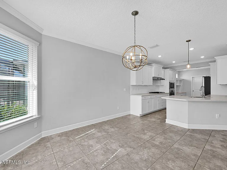 51 Foxcross Ave — Photo 45
