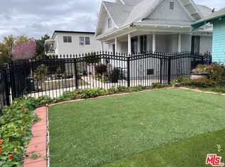 3207 W 18th St, Los Angeles, CA 90019
