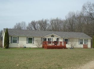 6757 Rose Rd, Plymouth, IN 46563