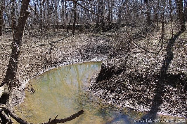 2nd image of 540 Road