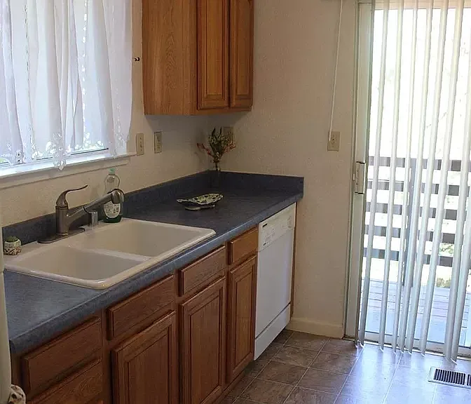 26217 Elkhorn Ct — Photo 11