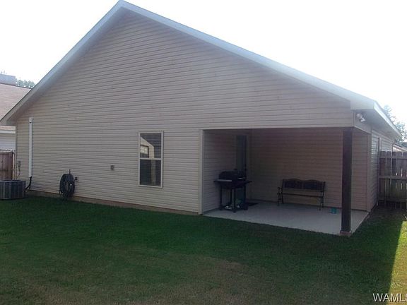 3rd image of 6271 Mimosa Gardens Cir