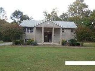 75 Connie Ln, Bumpass, VA 23024