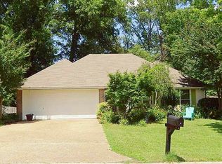 4011 Brookwood Dr, Flowood, MS