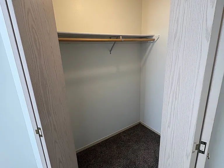 705 S Jefferson St — Photo 28