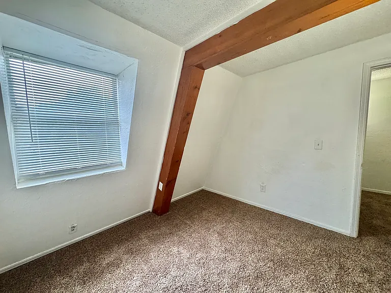 2401 SW 43rd St #6 — Photo 23