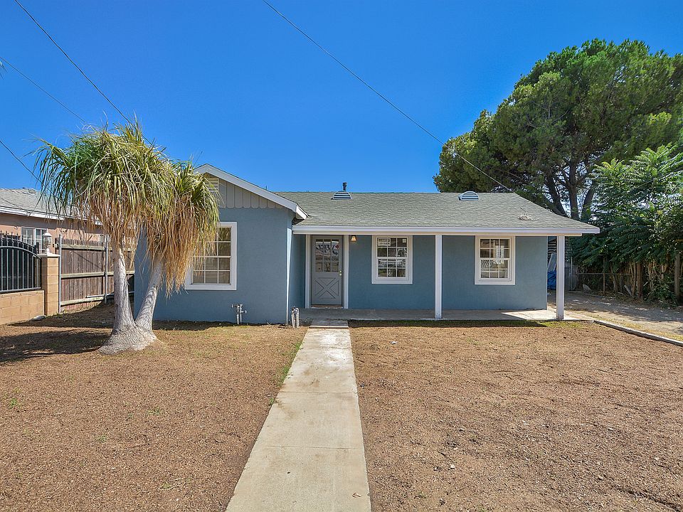 1st image of 15025 Hibiscus St