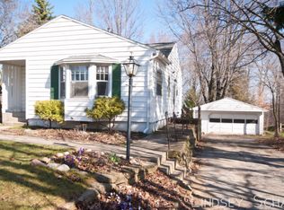 1033 60th St SW, Byron Center, MI 49315