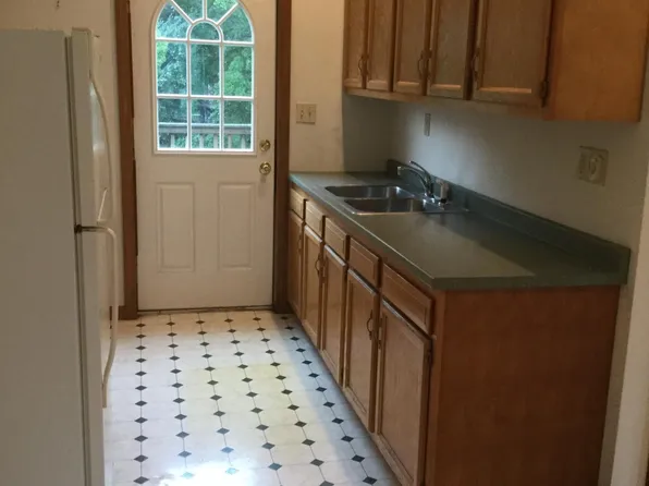 108 N Main St, Terryville, CT 06786