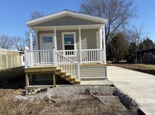 Madison Plan, Rainbow Lake Manor, Bristol, WI 53104