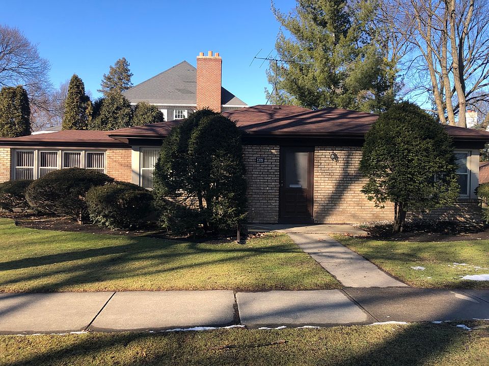 1st image of 461 W Elm Park Ave