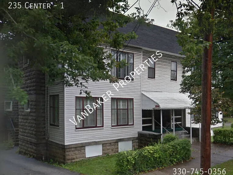 235 Center Rd #2 — Photo 1