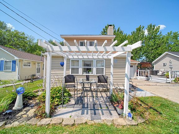 4th image of 10875 W Ferndale Dr
