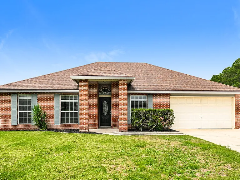 550 Whitfield Rd — Photo 1