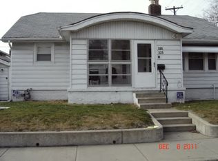 325 S 22nd St, Decatur, IL 62521