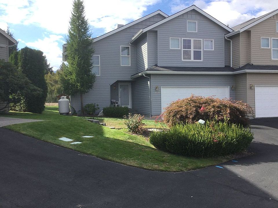 1st image of 209 Parkway Dr