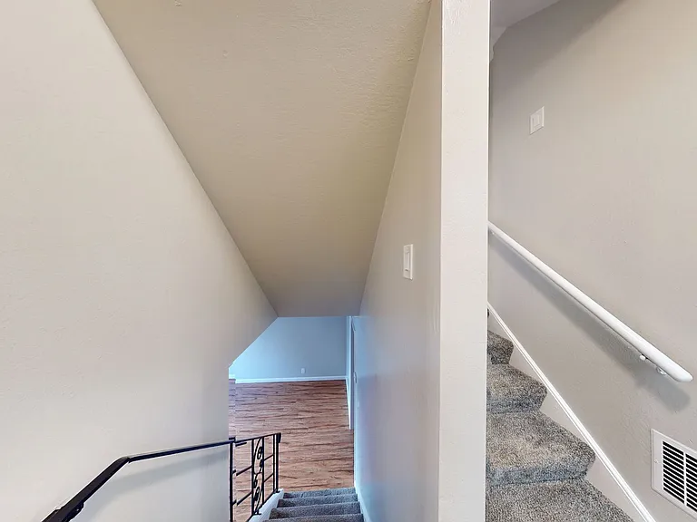 2377 Downer Ave — Photo 15