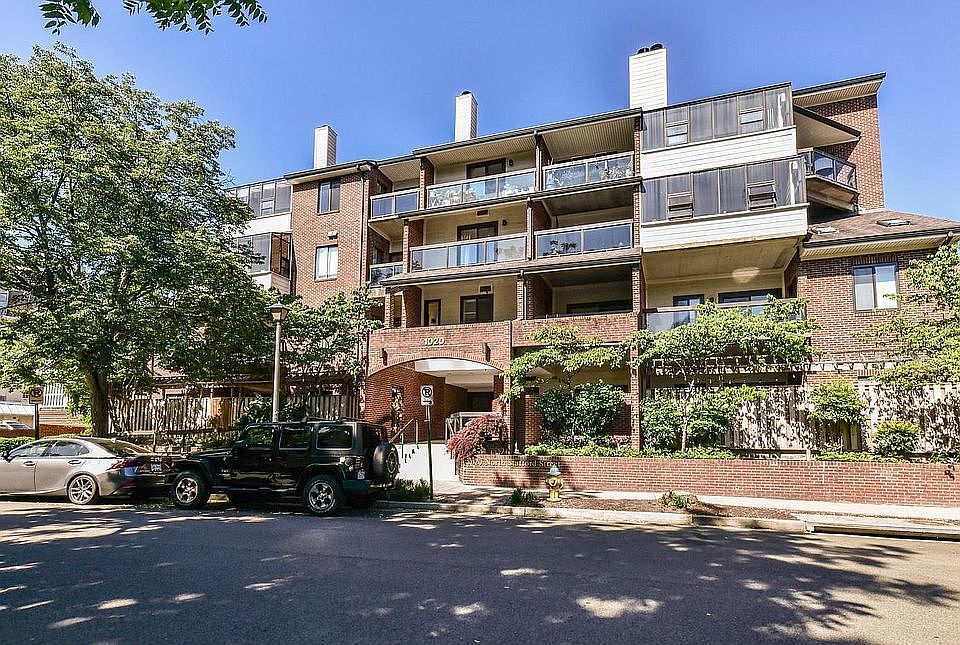 2nd image of 1020 N Stafford St APT 408