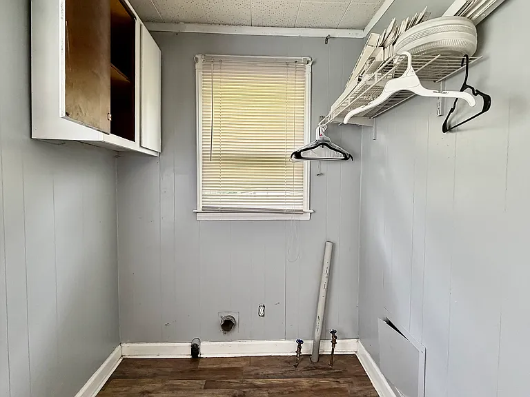 5414 Princess St — Photo 16