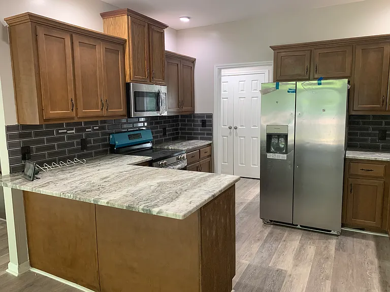 210 Palisades Rd — Photo 8