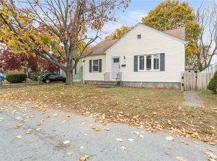 56 Deer St, Rumford, RI 02916