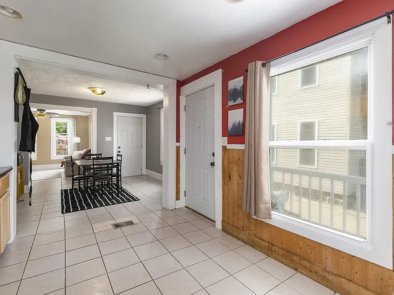 246 National Ave NW — Photo 6