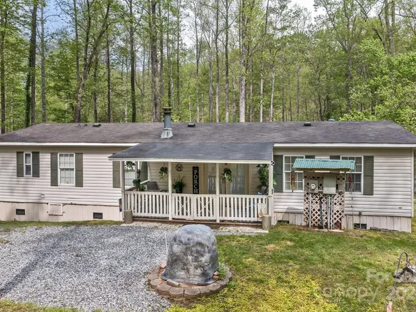 123 Little Rock Way, Lake Lure, NC 28756